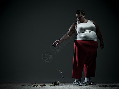 丢掉沙拉的肥胖女人图片