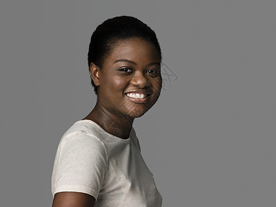 黑人素材一位年轻黑人妇女的肖像背景