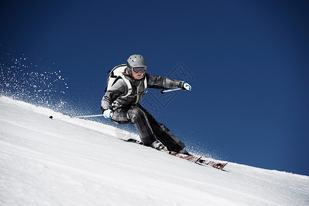 滑雪斜坡女子高山滑雪背景