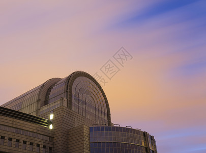 比利时布鲁塞尔欧洲议会大厦图片