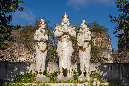 巴厘岛神鹰广场雕塑保护神雕像高清图片素材