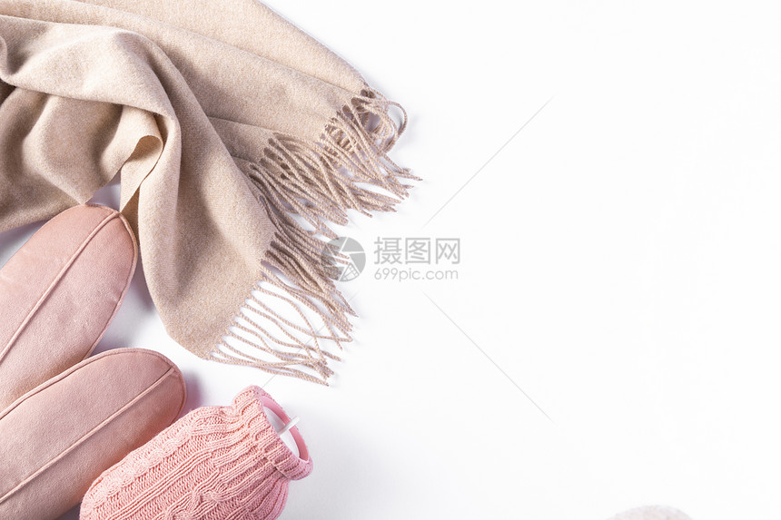 冬季围巾手套暖手袋图片