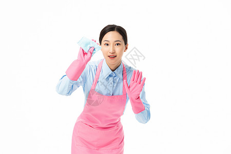 家政服务女性用毛巾清理图片素材