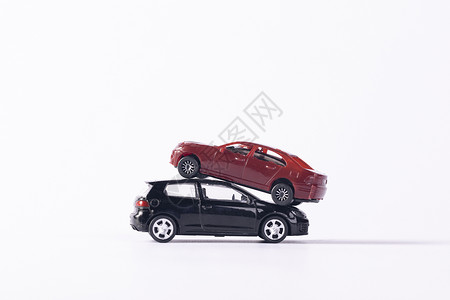 模型车演绎撞车车祸现场背景图片