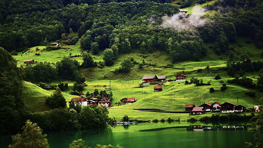童话梦幻瑞士格林德瓦阿尔卑斯山童话小镇背景