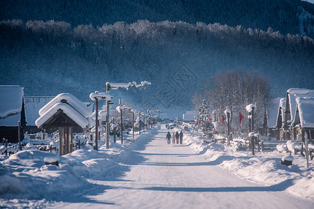 新疆滑雪新疆冬季喀纳斯禾木古村落雪景雪乡背景