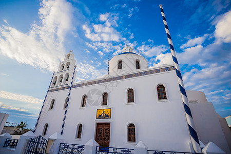 圣托里尼蓝顶教堂背景图片