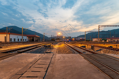 火车站站台背景图片