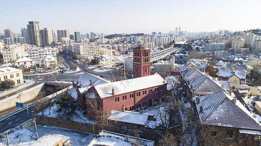 钟楼雪景青岛圣保罗教堂旧址雪景背景