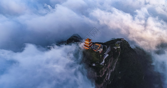 天上王屋山云海背景