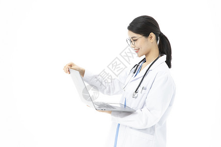 专家在线女性医生拿着笔记本电脑背景