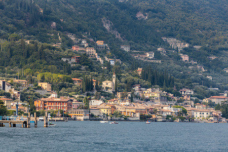 意大利科莫湖畔小镇高清图片