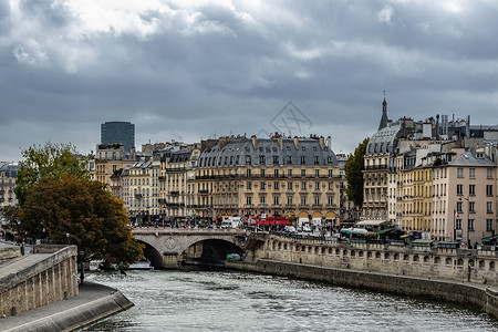 巴黎塞纳河左岸风光图片