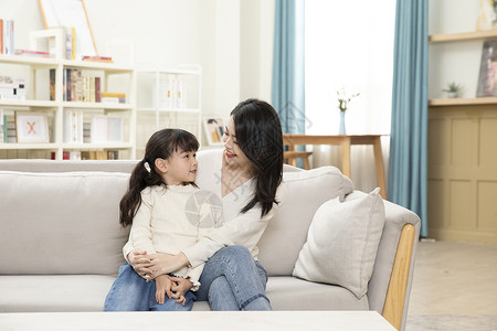 居家母女亲密生活妇女节高清图片素材