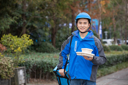 户外外卖小哥送餐图片