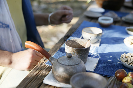 泡茶桌露天室外郊游茶会背景