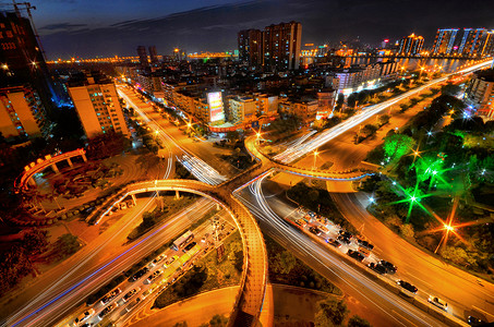 广东清远市中心夜景立交桥高清图片