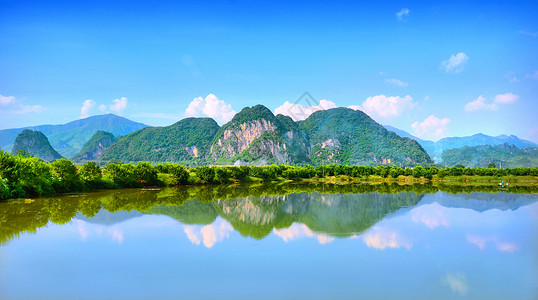 刘秀广东英德市英西峰林背景