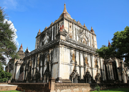 缅甸蒲甘最高的佛塔背景图片