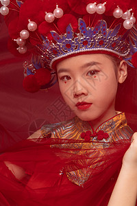 中国风国潮儿童红纱特写图片