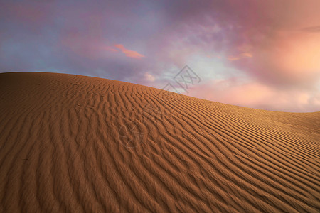 沙漠夕阳风景图片