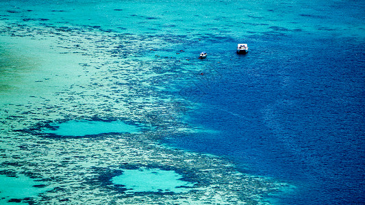 碧绿的大海马来西亚仙本那珍珠岛航拍背景