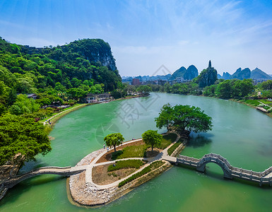 山背后的人家航拍桂林塔山风光阳光明媚风景如画背景