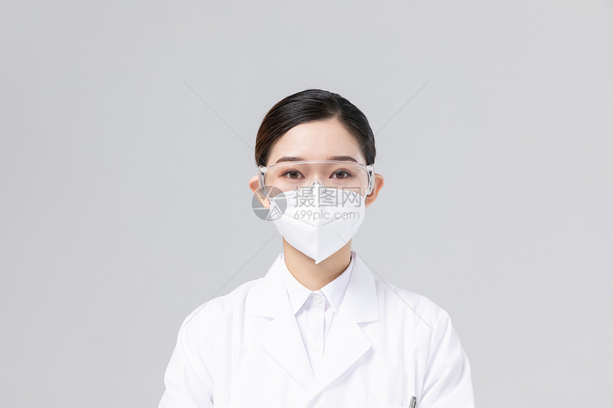 戴口罩的医生形象图片