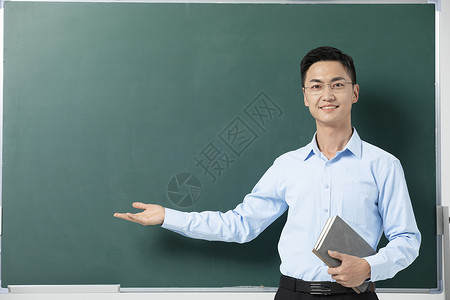 黑板人男性教师教课背景