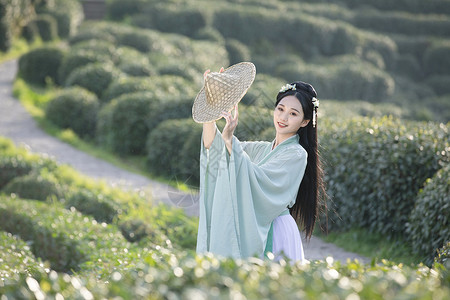 跳舞的女汉服古装美女拿斗笠跳舞背景