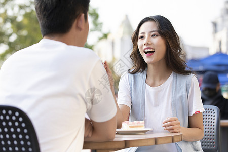 情侣喝咖啡聊天亚洲人高清图片素材