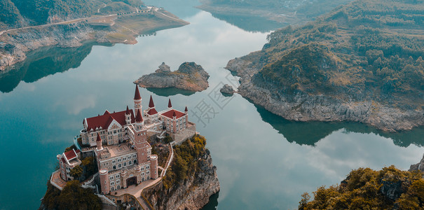 贵州兴义万峰湖岛屿城堡湖面背景图片