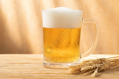 啤酒宣传夏日饮品啤酒背景