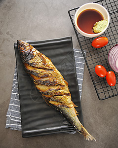 烤青鱼美食图片