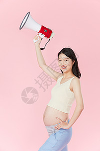 孕妇手拿扩音器图片
