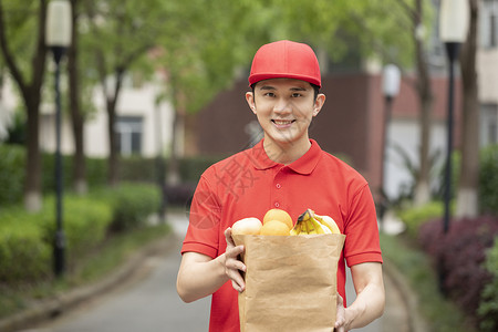 快递小哥生鲜水果配送服务图片