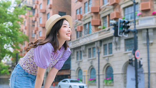 夏日街拍夏日小清新美女街拍背景