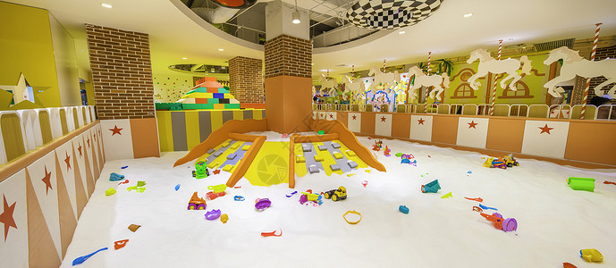 卡通家电儿童室内白沙沙子游乐场场景图背景