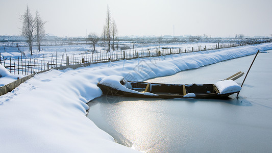 蟹池冬雪阳澄湖蟹池高清图片