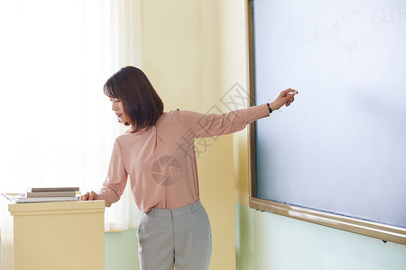 女教师授课形象亚洲人高清图片素材
