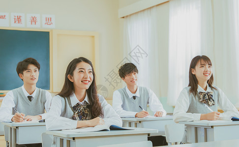 中学生认真听课大学生高清图片素材