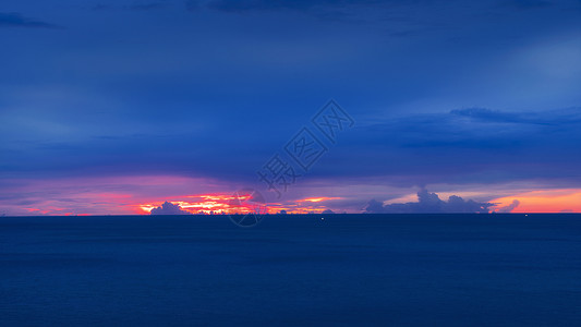 大海海上日出朝霞图片