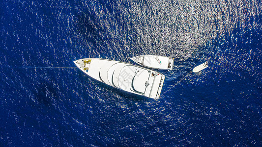 航拍游艇马尔代夫海上船舶背景