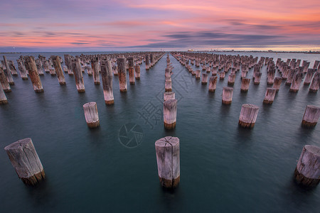 彩色质感背景澳大利亚墨尔本王子港日落美景背景