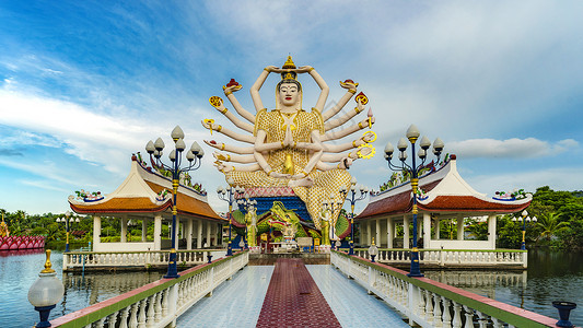 苏梅岛雕像泰国苏梅岛寺庙地标千手观音背景