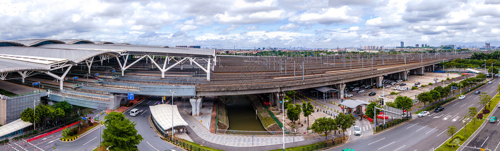 广州南站动车站全景航拍背景图片
