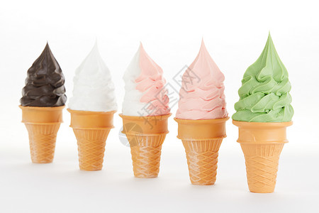 多种口味甜筒冰淇淋图片