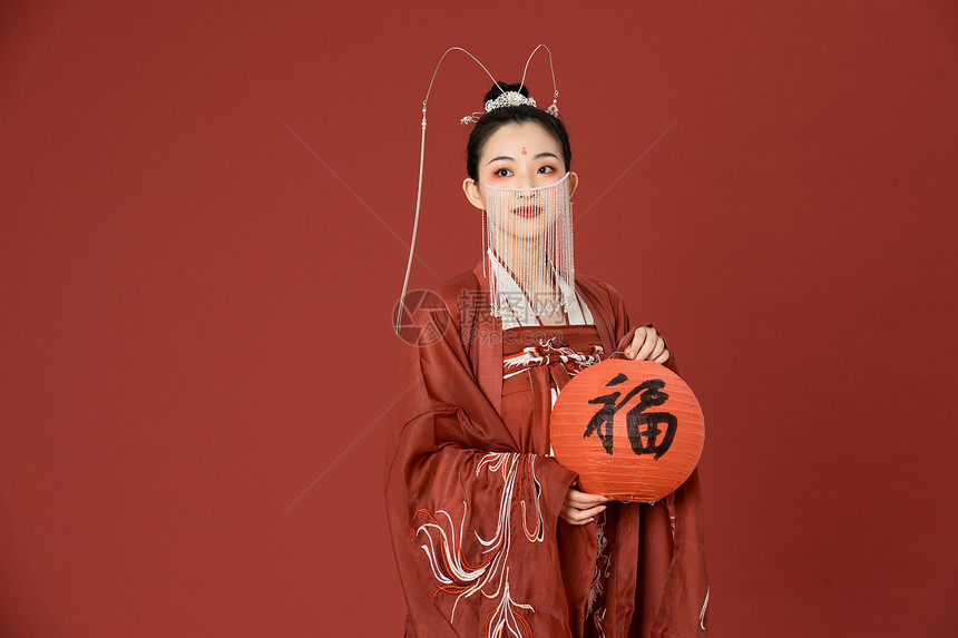 中国风汉服古风美女提红灯笼图片