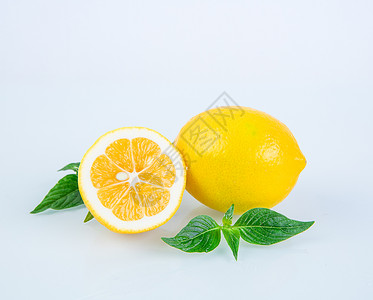 黄色的柠檬水果图片
