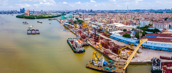 航拍广州海珠区工业园码头航运高清图片素材